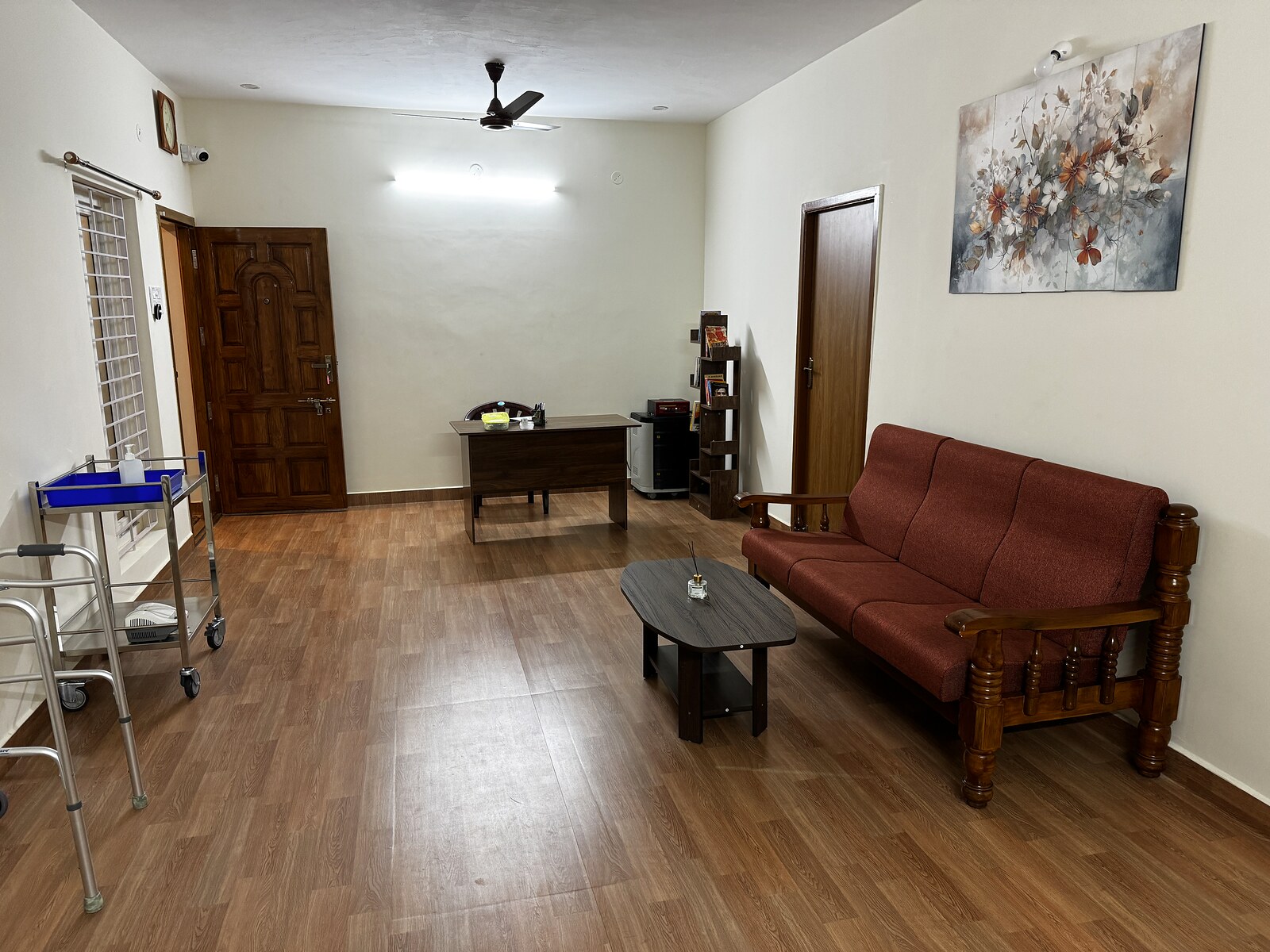 Reception and visiting area